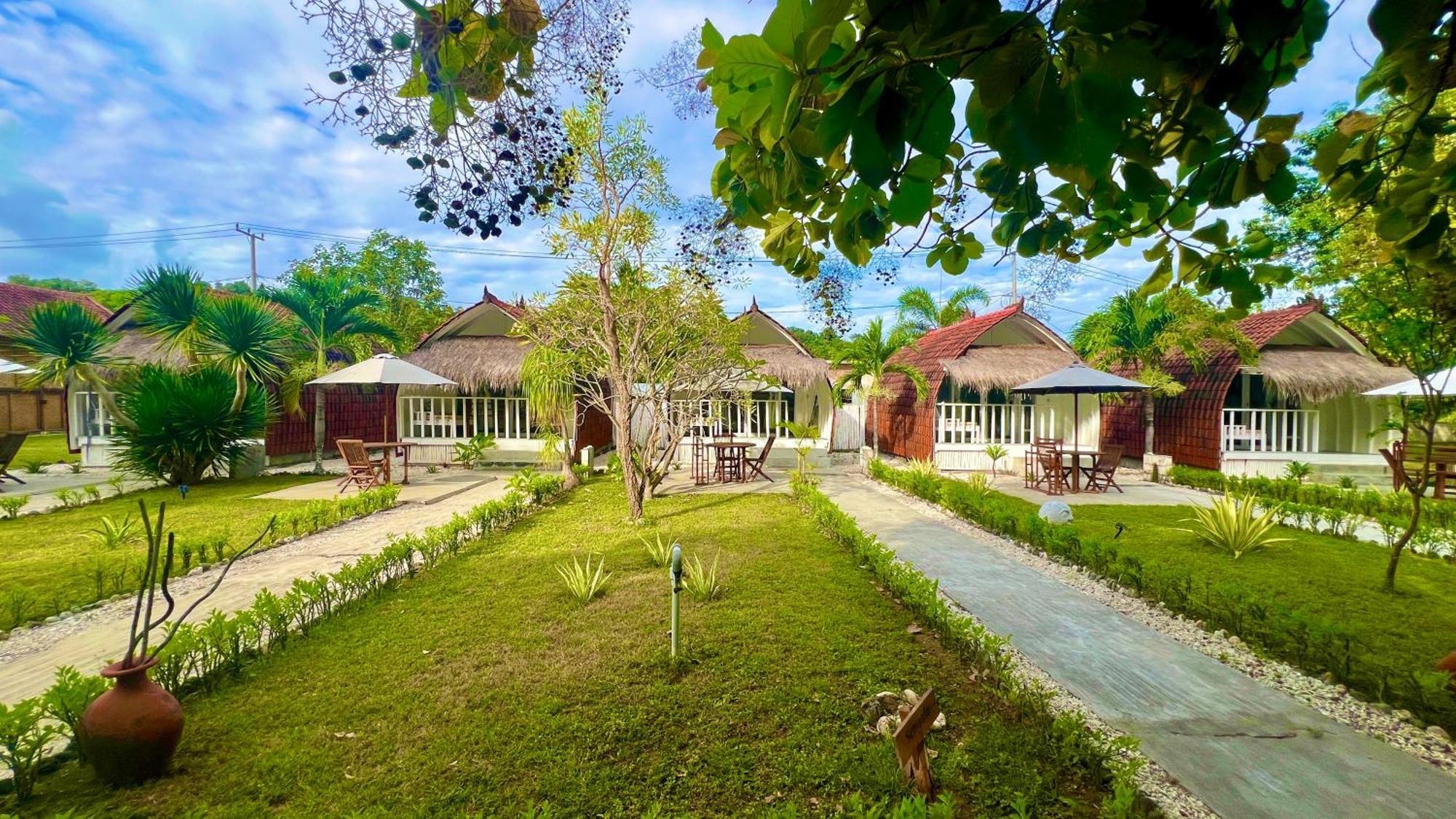 Maleo Moyo Hotel & Dive Resort Moyo Island Luaran gambar